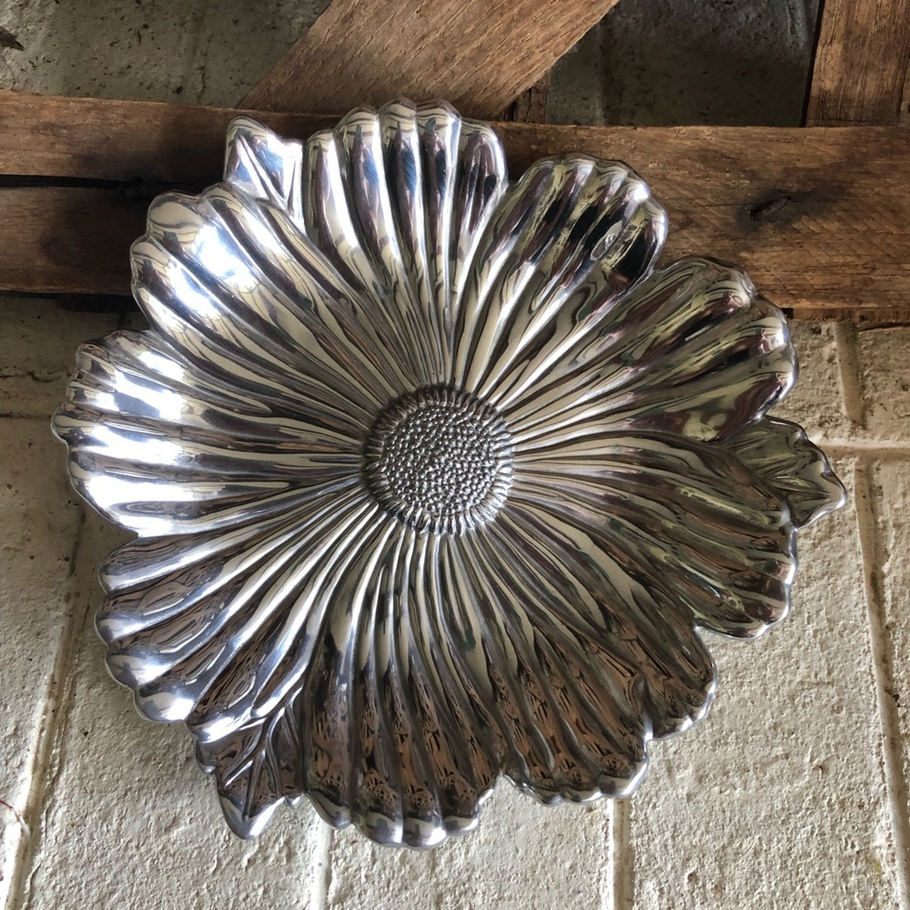 Fitz and Floyd Metal Botanical Flower candy trinket dish